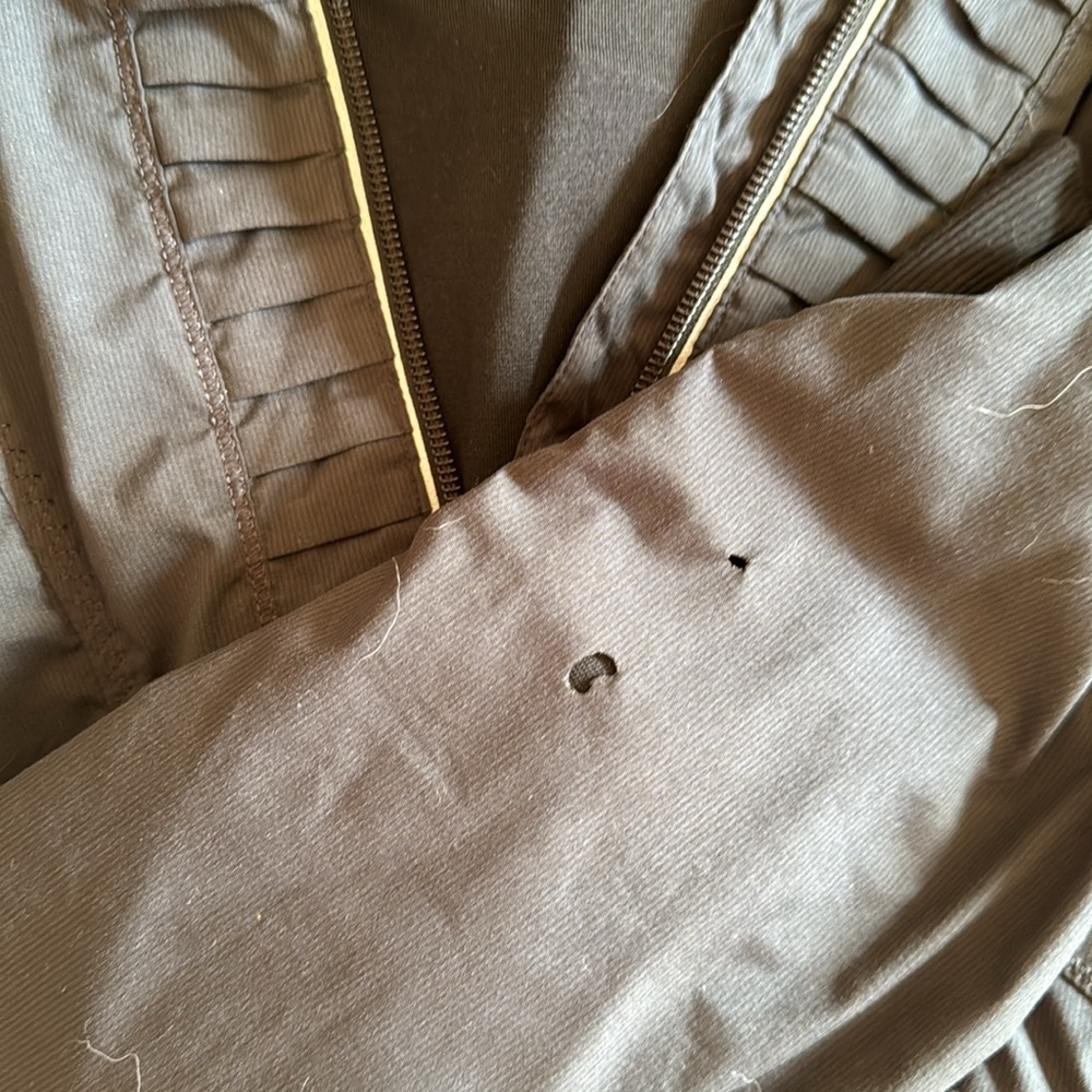 Lululemon Workout/Outerware Jacket - image 8